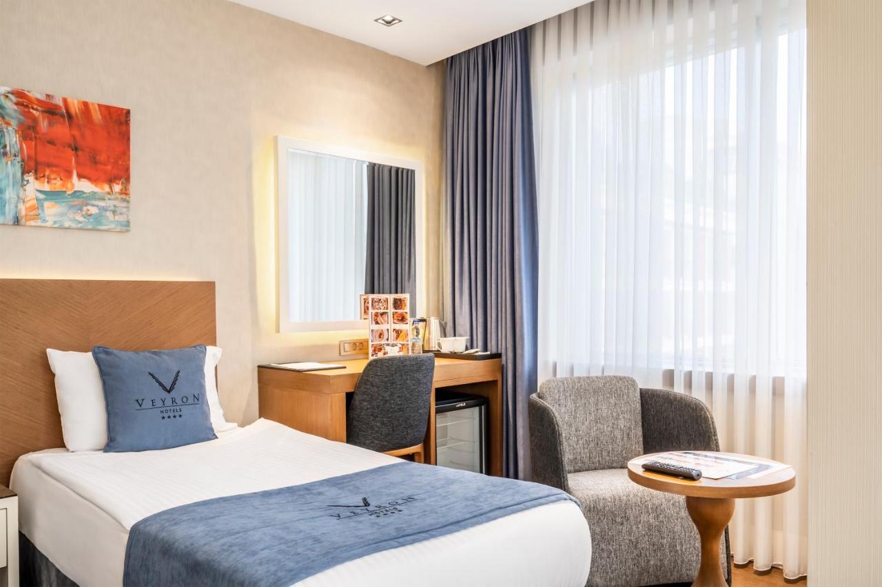 Hotel Veyron & Provincia di Istanbul