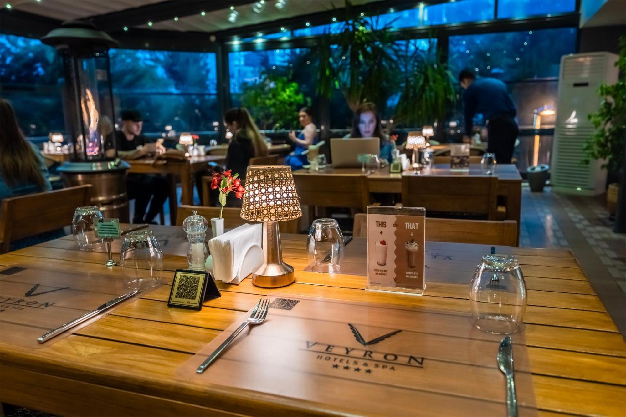 Hotel Veyron & Provincia di Istanbul